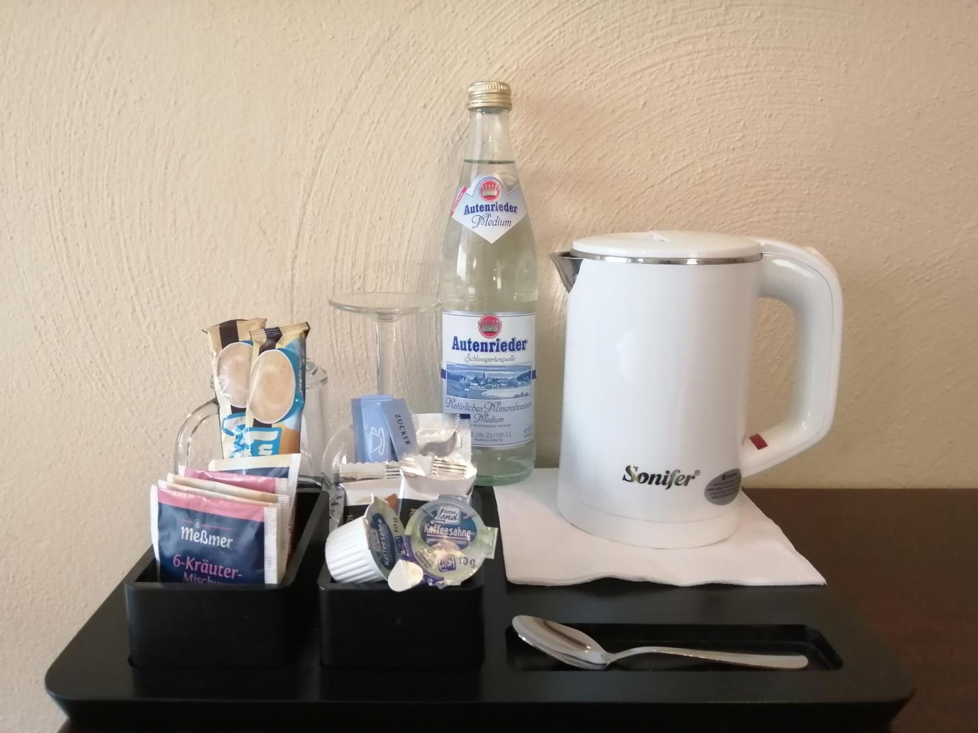 Hotel Augsburg Goldener Falke Szoba fotó